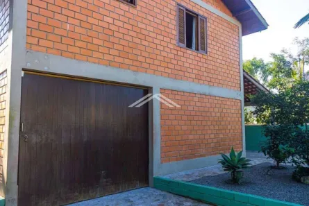 Sobrado com 4 Quartos à venda, 214m² no Continental, Itapoá