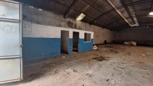 Galpão / Depósito / Armazém para alugar, 300m² no Porto da Pedra, São Gonçalo