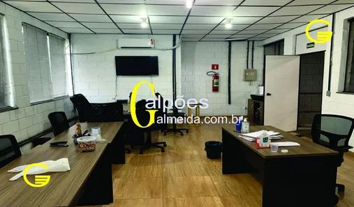 Galpão / Depósito / Armazém para alugar, 600m² no Piratininga, Osasco