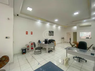 Prédio Inteiro à venda, 274m² no Centro, Itatiba