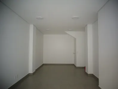 Loja / Salão / Ponto Comercial para alugar, 28m² no Sé, São Paulo