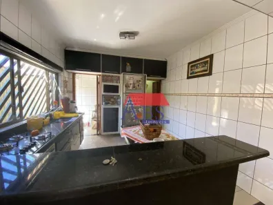 Casa com 3 Quartos à venda, 85m² no Vila Nova, Cubatão