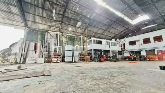 Galpão / Depósito / Armazém à venda, 1630m² no Ilha da Conceição, Niterói