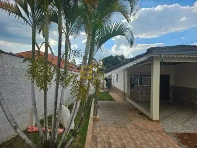 Fazenda / Sítio / Chácara com 5 Quartos à venda, 230m² no Parque dos Cafezais II, Itupeva