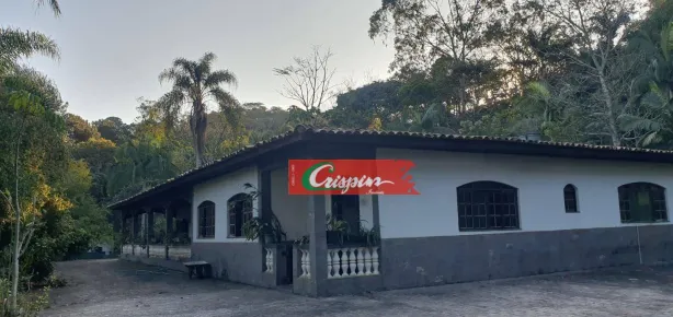 Fazenda / Sítio / Chácara com 4 Quartos à venda, 404m² no Chácaras Copaco, Arujá
