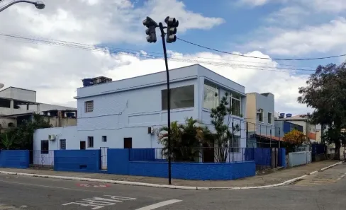 Prédio Inteiro à venda, 200m² no Centro, Macaé