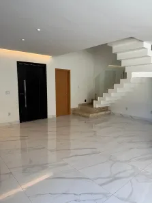 Casa com 4 Quartos para alugar, 240m² no Águas Brancas, Ananindeua