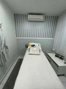 Loja / Salão / Ponto Comercial para venda ou aluguel, 200m² no Itaim Bibi, São Paulo
