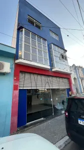 Prédio Inteiro com 8 Quartos para alugar, 300m² no Parque 9 de Julho, São Roque