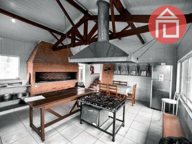 Prédio Inteiro para alugar, 500m² no Chácara Julieta Cristina, Bragança Paulista