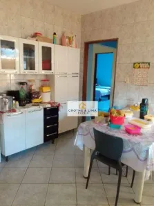 Fazenda / Sítio / Chácara com 2 Quartos à venda, 80m² no Vila Velha, Caçapava