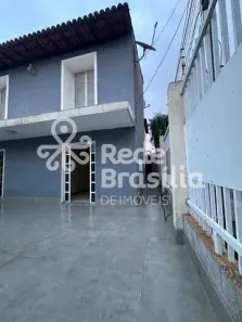 Sobrado com 4 Quartos à venda, 110m² no Guará II, Brasília