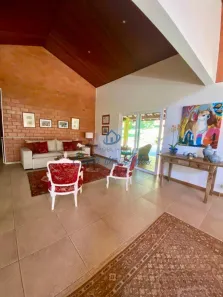 Fazenda / Sítio / Chácara com 4 Quartos para venda ou aluguel, 686m² no Jardim dos Ipês, Embu das Artes