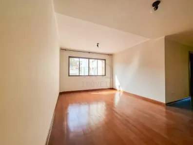 Apartamento com 3 Quartos para alugar, 60m² no São Benedito, Poços de Caldas