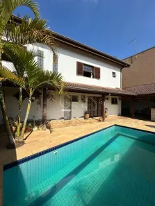 Casa de Condomínio com 2 Quartos para alugar, 222m² no Nova Caieiras, Caieiras