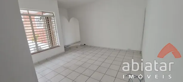 Casa Comercial com 3 Quartos para alugar, 300m² no Jardim Bontempo, Taboão da Serra