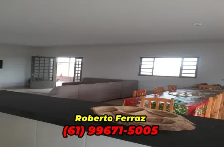 Casa de Condomínio com 4 Quartos à venda, 1000m² no Centro, Alexânia
