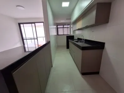 Apartamento com 2 Quartos para alugar, 90m² no Piratininga, Niterói