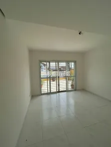 Casa com 3 Quartos para alugar, 145m² no Lar São Paulo, São Paulo