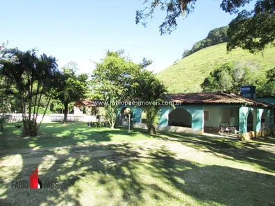 Fazenda / Sítio / Chácara com 4 Quartos à venda, 9020m² no Maraporã, Cachoeiras de Macacu