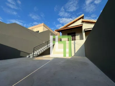 Casa com 2 Quartos para alugar, 62m² no Maracanã, Jarinu