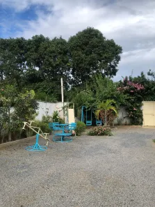 Fazenda / Sítio / Chácara com 2 Quartos à venda, 180m² no Barra do Jacuípe (Monte Gordo), Camaçari