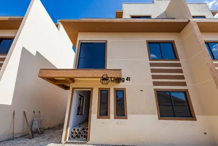 Casa de Condomínio com 3 Quartos à venda, 150m² no Santa Cândida, Curitiba