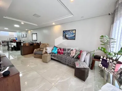 Casa com 4 Quartos à venda, 175m² no Ipê, Foz do Iguaçu