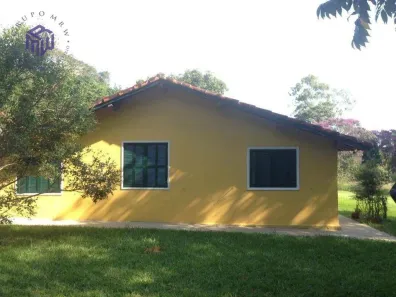 Fazenda / Sítio / Chácara com 4 Quartos à venda, 440m² no Perímetro Urbano, Sarapuí