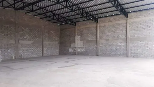 Galpão / Depósito / Armazém para alugar, 400m² no Vida Nova, Vespasiano