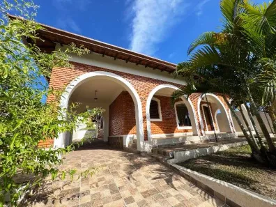 Casa com 4 Quartos à venda, 201m² no Centro, Águas de São Pedro