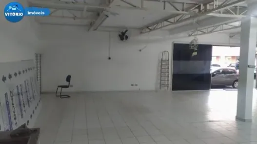 Loja / Salão / Ponto Comercial à venda, 325m² no Centro, São Roque
