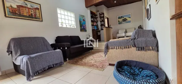 Fazenda / Sítio / Chácara com 3 Quartos à venda, 131m² no , Vargem Grande Paulista