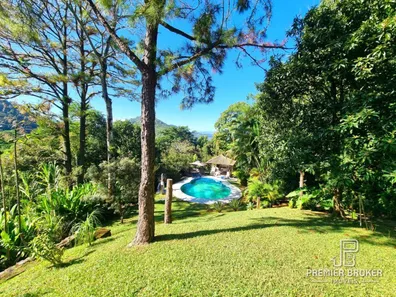 Fazenda / Sítio / Chácara com 7 Quartos à venda, 400m² no Corujas, Guapimirim
