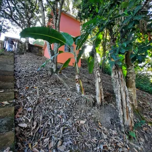 Fazenda / Sítio / Chácara com 2 Quartos à venda, 3050m² no Califórnia da Barra, Barra do Piraí