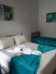 Hotel / Motel / Pousada com 12 Quartos à venda, 1870m² no Caneca Fina, Guapimirim