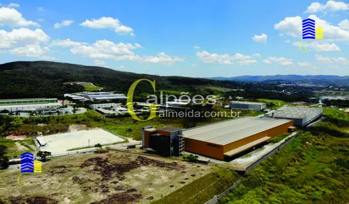 Galpão / Depósito / Armazém à venda, 12536m² no Centro, Araçariguama