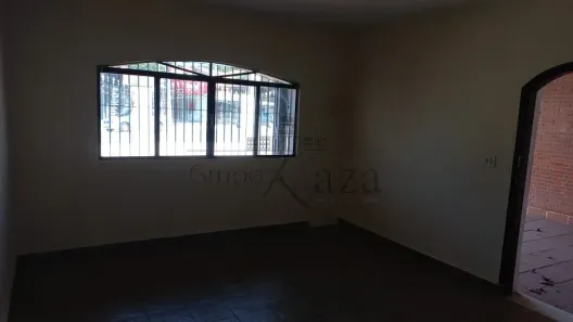 Casa com 2 Quartos para alugar, 180m² no Jardim Flórida, Jacareí