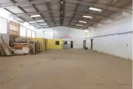 Galpão / Depósito / Armazém para alugar, 850m² no Candelária, Natal