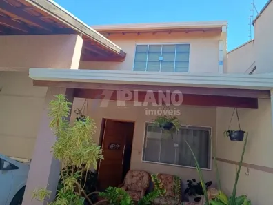Sobrado com 4 Quartos à venda, 277m² no Centro, Araraquara