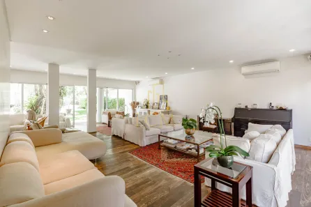 Casa de Vila com 4 Quartos à venda, 512m² no Jardim Luzitânia, São Paulo
