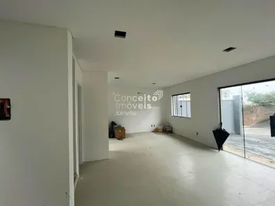 Sobrado com 2 Quartos à venda, 97m² no Boa Vista, Joinville
