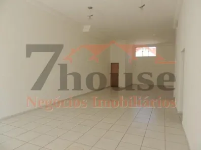 Loja / Salão / Ponto Comercial à venda, 300m² no Santa Cecília, Paulínia