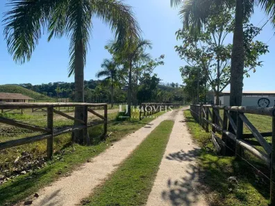 Fazenda / Sítio / Chácara à venda, 1000m² no Centro, Tanguá