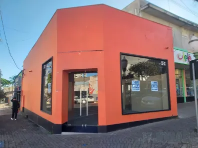 Loja / Salão / Ponto Comercial para alugar, 55m² no Centro, Apucarana