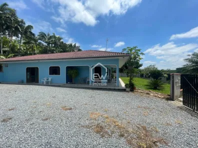 Fazenda / Sítio / Chácara com 3 Quartos à venda, 200m² no Ribeirão da Lagoa, Massaranduba