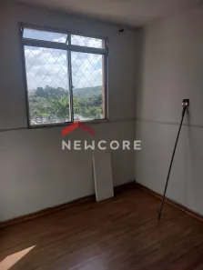 Apartamento com 2 Quartos à venda, 45m² no Chácaras Reunidas Santa Terezinha, Contagem