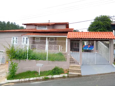 Casa de Condomínio com 4 Quartos à venda, 285m² no Mirante das Agulhas, Resende