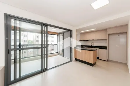 Apartamento com 3 Quartos para alugar, 95m² no Cabral, Curitiba