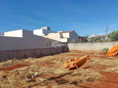 Terreno / Lote / Condomínio à venda, 252m² no Jardim San Raphael V, Arapongas